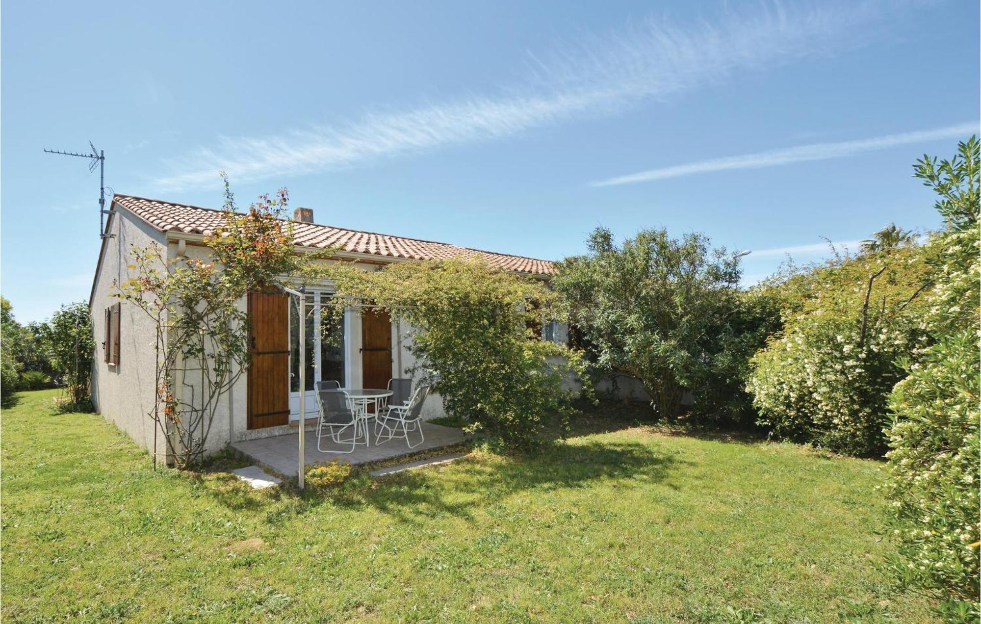 3 Bedroom Beautiful Home In Pignan Buitenkant foto